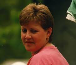 It is with a sad heart I post Denise Roach Class of 81 has passed away.  Prayers for her daughter and other family and friends.