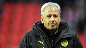 Lucien favre has told crystal palace he needs a longer break away from football and decided not to take the head coach's job. Lucien Favre Under Pressure As Dortmund Struggle In Bundesliga Soccer News India Tv