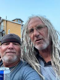 Went to the Meet n Greet with a few friends to meet Mike. It was awesome  great guy!