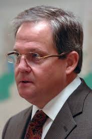 AT&T to boost 4G service