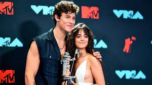 I can't wait to share this with you all. Camila Cabello Und Shawn Mendes Verstorendes Knutsch Video Auf Instagram Gala De