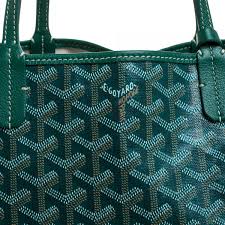 Instantly recognisable with the chevron print, goyard bags and luggage are the epitome of traditional skill, combined with chic parisian style. Goyard Green Goyardine Coated Canvas St Louis Pm Tote Goyard Tlc