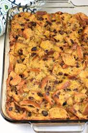 This Easy French Toast Casserole Recipe Is Made With Cinnamon Raisin Bread For Extra French Toast Casserole Easy French Toast Easy Cinnamon Bread French Toast