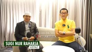 Refly menilai dampak kasus haru cukup parah. Refly Harun Dipanggil Polisi Kasus Gus Nur Ini Profil Singkatnya