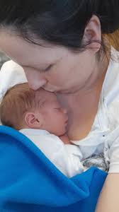 Drahí priatelia, dnes sa začala liečba na odvodnenie, Janko dostal okrem  iného aj špeciálny druh kortikoidov(doktor povedal, že je v infúzii výťažok  z kadidla) , ktoré nespôsobujú zavodnenie a zároveň aj liečia