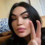 Rochelle Farley's Instagram, Twitter & Facebook