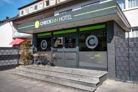 A list of 7 titles. Check Inn Bad Salzuflen