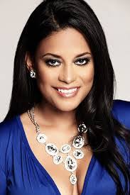 Lisa Nicole's Instagram, Twitter & Facebook