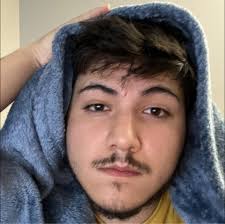 Found wallet at Chateau Apartments