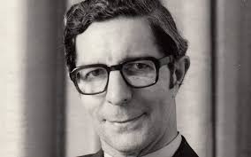 Sir Clive Rose, diplomat who led the UK delegation in nuclear arms  reductions talks and saw Britain through the 'Winter of Discontent'