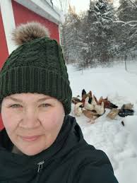 Cold days here sunset 4:39 pm..long days now .next month is home owners  month.