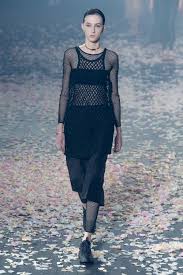 Christian dior fall 2019 couture fashion show. Christian Dior Spring 2019 Ready To Wear Collection Vogue