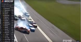 You can watch nascar on fox, which means that any of those races are available for free, if you use a digital antenna and have access to the local fox if you love other sports, we have a guide that will tell you how to watch sports online. Fox Is Sticking With Its Vertical Ticker For Nascar Broadcasts Fanbuzz