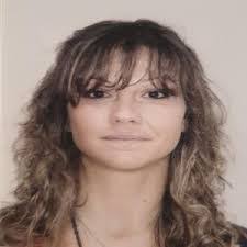 Adriana Ricci's Instagram, Twitter & Facebook