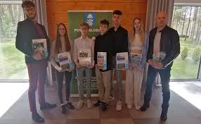 🏆WYRÓŻNIENIA DLA ZAWODNIKÓW I TRENERÓW 🏆 19.04.2024 odbyło się oficjalne  rozdanie nagród oraz wyróżnień za szczególne osiągnięcia w sporcie za rok  2023. Wśród nagrodzonych znaleźli się również zawodnicy oraz trener Klub  Sportowy