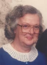 Lulu Ayers's Instagram, Twitter & Facebook