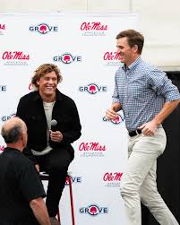 Ole Miss Legacy 🤝 Eli Manning &...