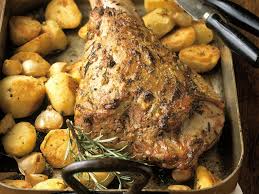 Geschmorte Putenkeule Mit Kartoffeln Rezept Eat Smarter