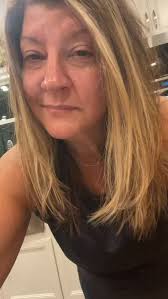 Healthy Banana Bread! six large ripe bananas. Six eggs. 6 ounces oats. 3  teaspoon each of cinnamon, baking powder, and vanilla. 6 ounces crushed  walnuts. Mix everything in an 11 x 9 glass baking dish. ...