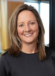 Cindy Flack's Instagram, Twitter & Facebook