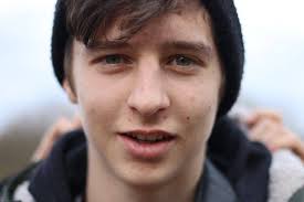 Imogen Burrell (Foto: Juhani Zebra) und Leon Klose drehen heute einen Spot  unter der Regie von Robin Polák