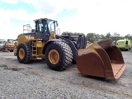 John Deere 844K-III Aggregate Handler Wheel Loader