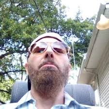 Arcturus is 113x brighter than our Sun 🌟 Arcturus, a red giant about 37  light-years away, is the brightest star in the constellation Boötes and the  fourth brightest star visible from Earth.