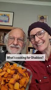 Careful, it's really good 🤤 🏡 @vallevue_of_morristown 🎥 Videos by Isaac  Shrem @shremsart #shabbat #shabbaton #jewishevents