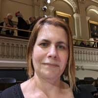 Angela Knapton's Instagram, Twitter & Facebook