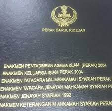 Ulama bersepakat menerima denisi mualaf sebagai individu. Facebook