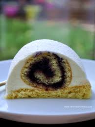 Buche Vanille Et Son Insert Roule Recette Buche Chocolat Buche Au Chocolat Chocolat Blanc
