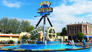 Movie Park Germany Plant Als Neuheit 2017 Neue Achterbahn Achterbahn Freizeitpark Movie Park Bottrop