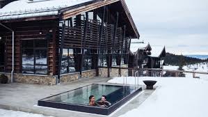 The Best European Ski Resorts For Pristine Slopes Luxury Lodging 2018 Vail Ski Resort Snowboarding Vacation Best Ski Resorts