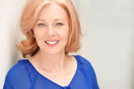 Beth Glover's Instagram, Twitter & Facebook