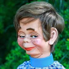 Who came up with the term "Heavy set"🤣🤣🤣