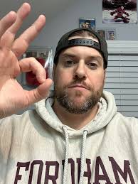 I'm still here! Got items arriving in the mail for next two YouTube videos.  I just have to have patience until they arrive. Gonna finish the year  strong is my goal!!