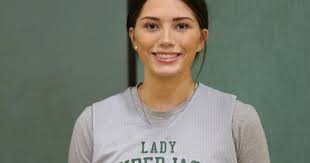 Telling Stories with Snapshots