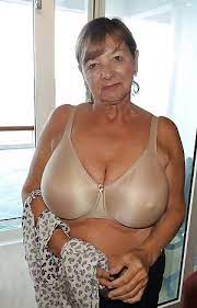 Free Grannies Porn Photos and Naked Granny Ladies