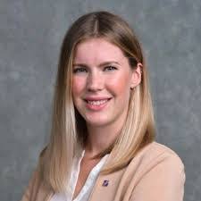 Cara Costello's Instagram, Twitter & Facebook