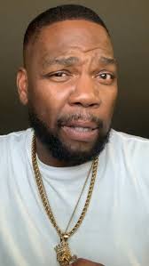 Bruh yeen leaving til my fence back like how it was 🤨