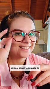 Dizer não não é falta de empatia. É respeito aos próprios limites. Muitas  vezes, a autoestima se fragiliza quando a pessoa se abandona para atender  expectativas externas. Aprender a se posicionar, mesmo