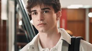 Casting Side Hustle : Un job à tout prix saison 1