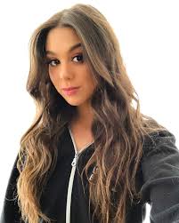 Kira On Instagram Just Wrapped With Composuremag Can T Wait To Share All These Shots With You Guys We Re Just Gonna Go Ahead And Kira Kosarin Hair Kira