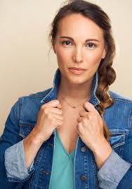 Rebecca Whitcomb's Instagram, Twitter & Facebook