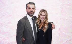 Check spelling or type a new query. Luca Argentero E Cristina Marino Le Foto Del Viaggio Di Nozze A Positano