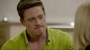 The Bachelor: Matt Agnew's Suits Ranked From Butt Ugly To Schmick