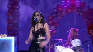 Charli XCX feeling her tits while singing (x-post from rOnStageGW)