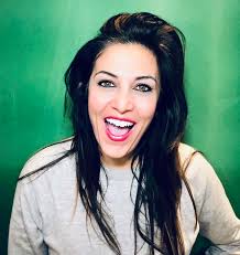 Lena Valenti: books, biography, latest update