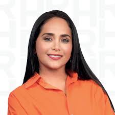 Raquel Heredia (@RaquelHerediaM)