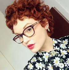 That's what makes it special this pixie screams edgy and feminine at the same time. 30 Standout Curly And Wavy Pixie Cuts